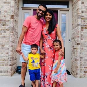 Meet your Posher, Niralee